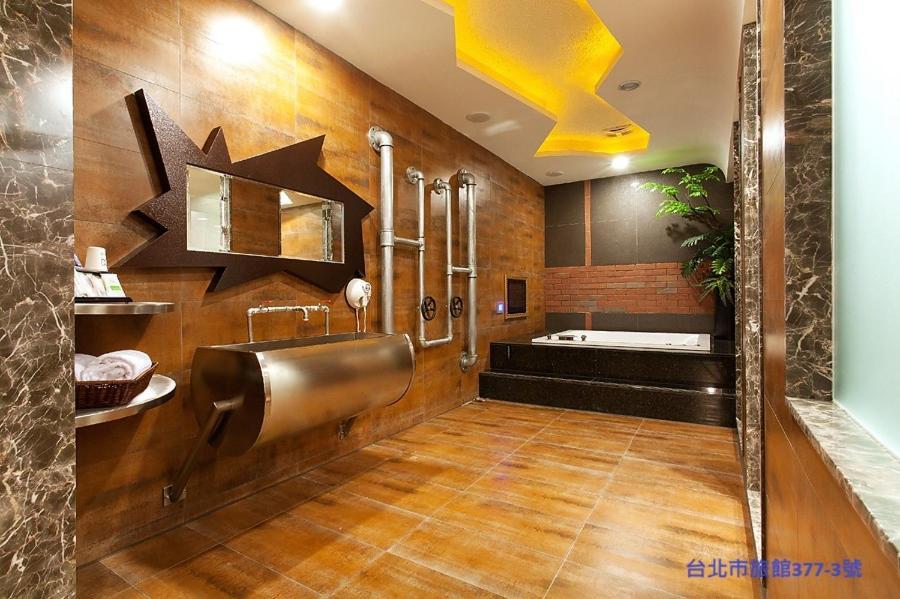 Discovery Motel - Yanping Đài Bắc Ngoại thất bức ảnh
