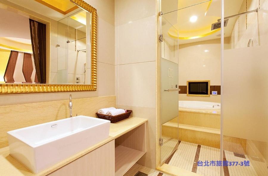 Discovery Motel - Yanping Đài Bắc Ngoại thất bức ảnh